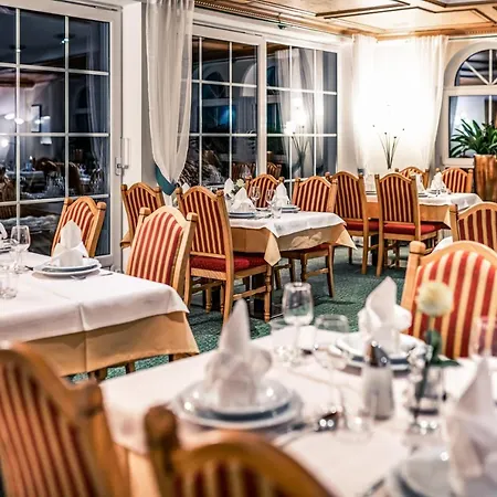 Foehrenhof Hotel Stanzach