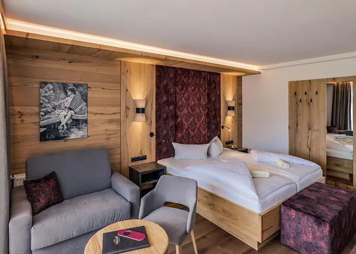 Hotel Foehrenhof Stanzach