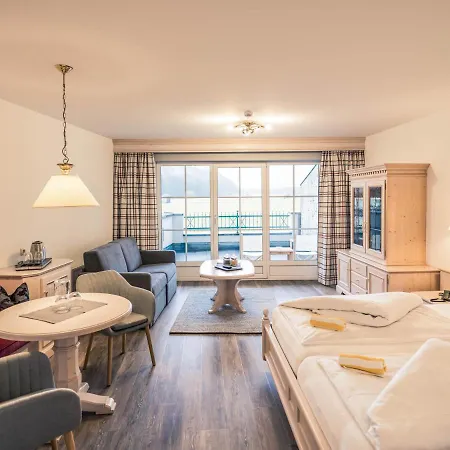 Foehrenhof 슈탄차흐